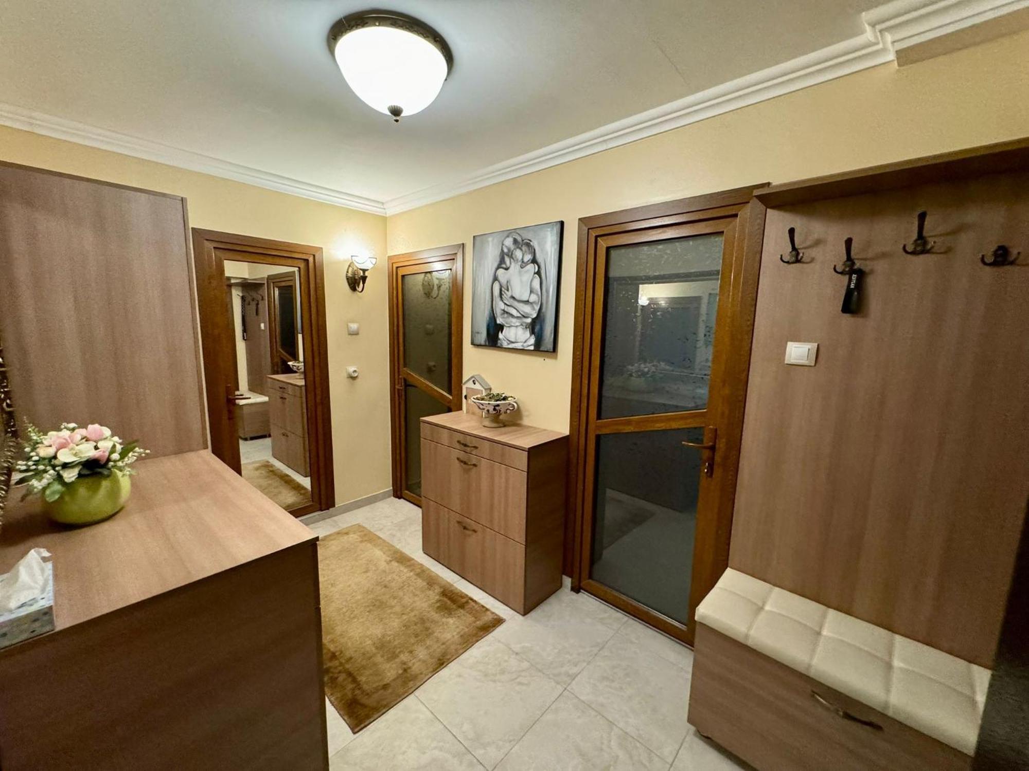 Arena Apartment Bacău Екстериор снимка